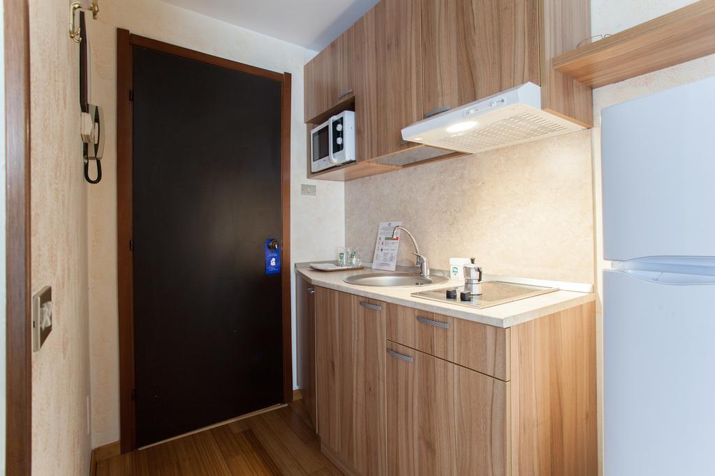 Desenzano Aparthotel