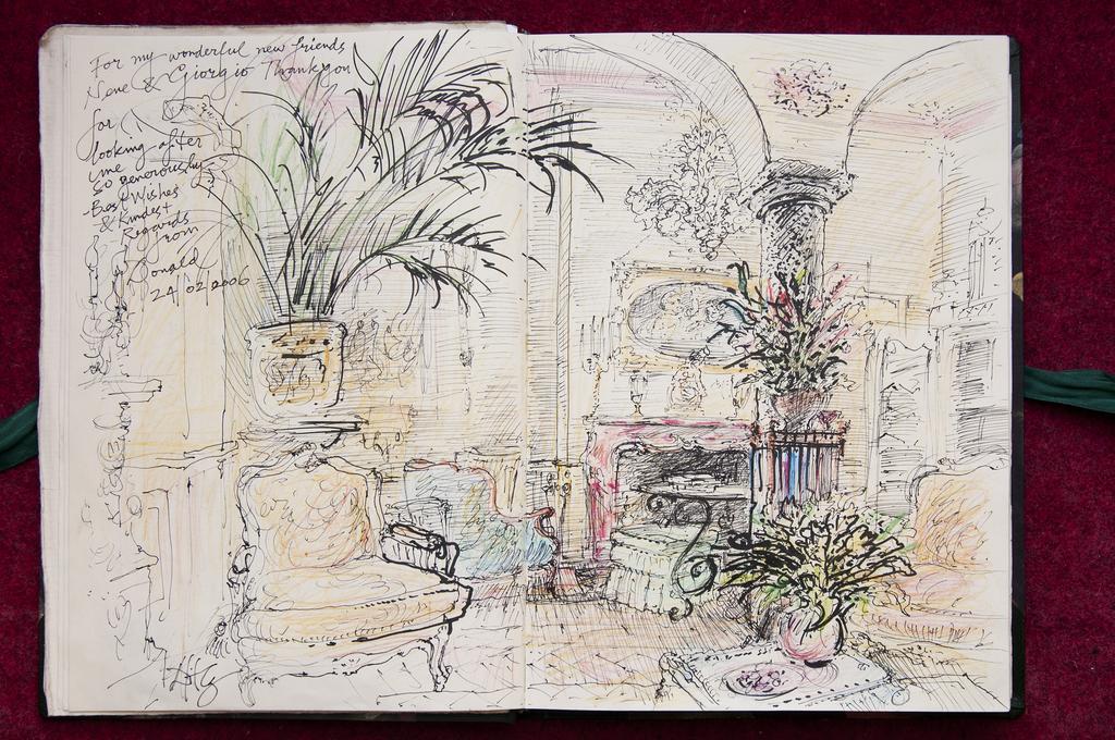 Petit Palais De Charme Hotel 4*
