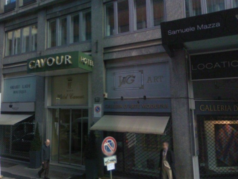 Cavour Mailand