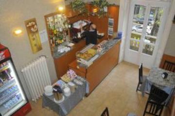 Atena Hotel 2*