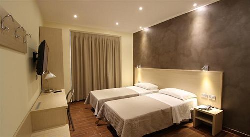 Hotell La Madonnina 3*