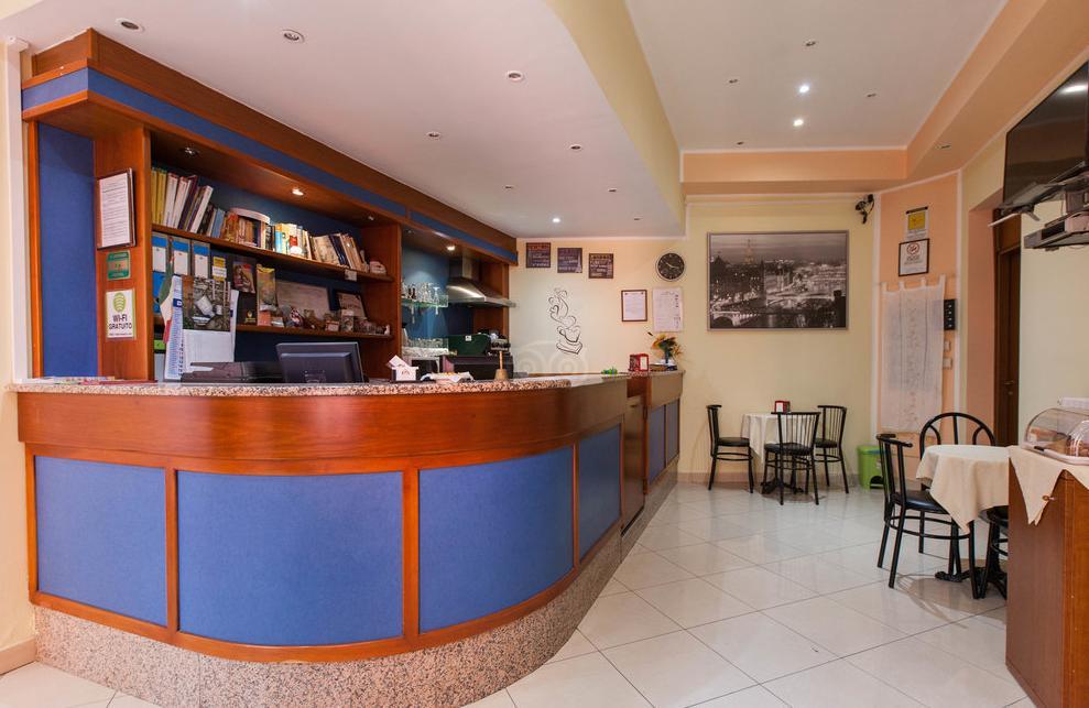 Hotel Greco 2*