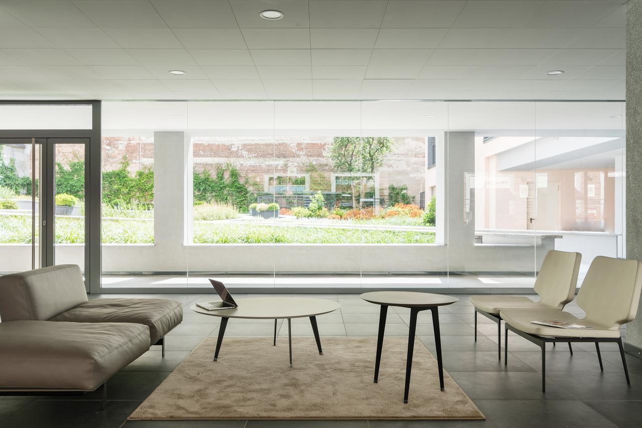 Joivy Sunny 1-bed Flat With Balcony Leilighet