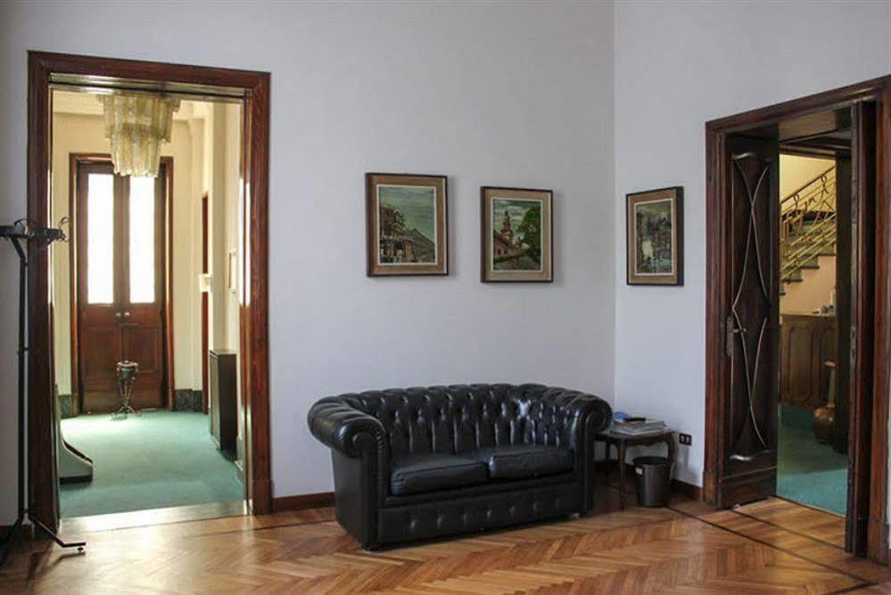 Hotel Apollo
