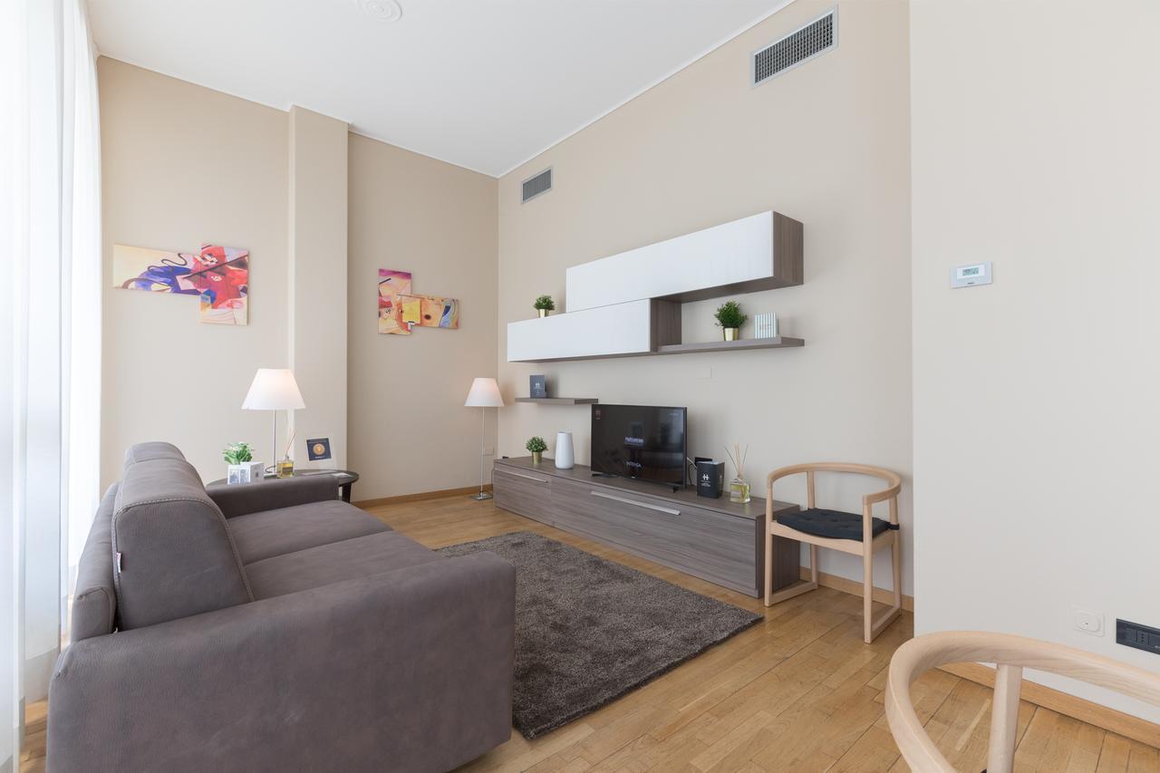 Leilighet Hemeras Boutique Homes - Design Near Duomo Cathedral