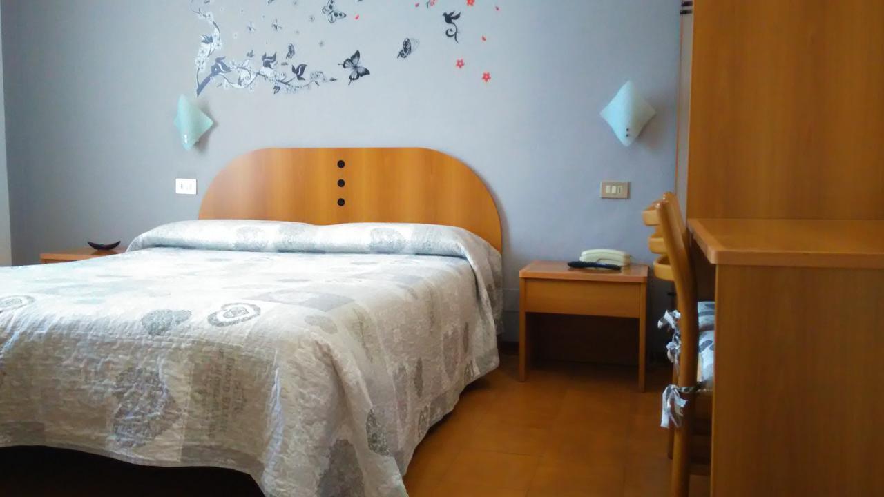 Hotel Tirreno *