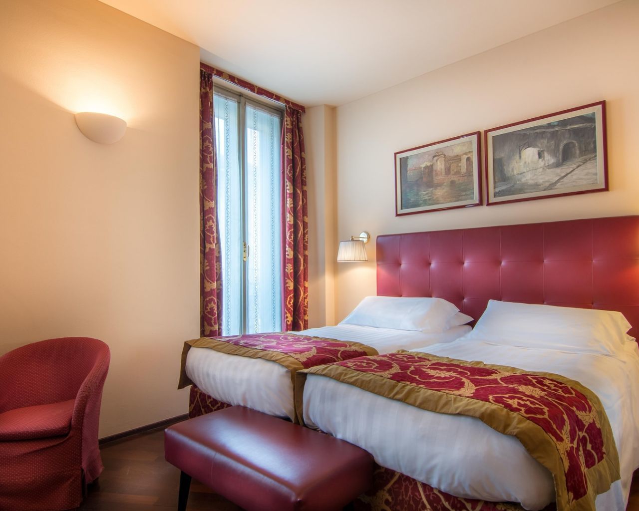 Regina Hotel 4*