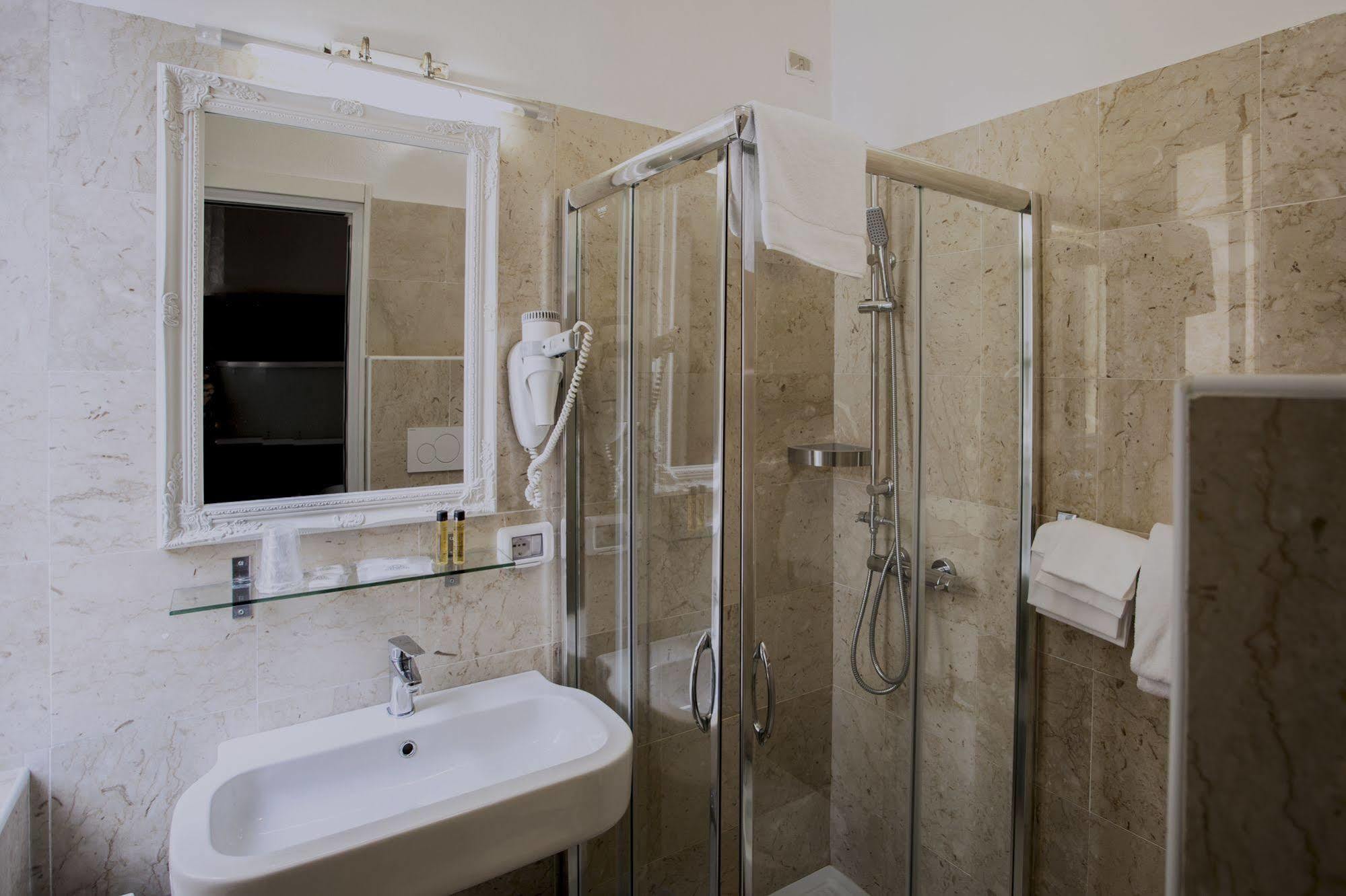 Bolzano Hotell Milano