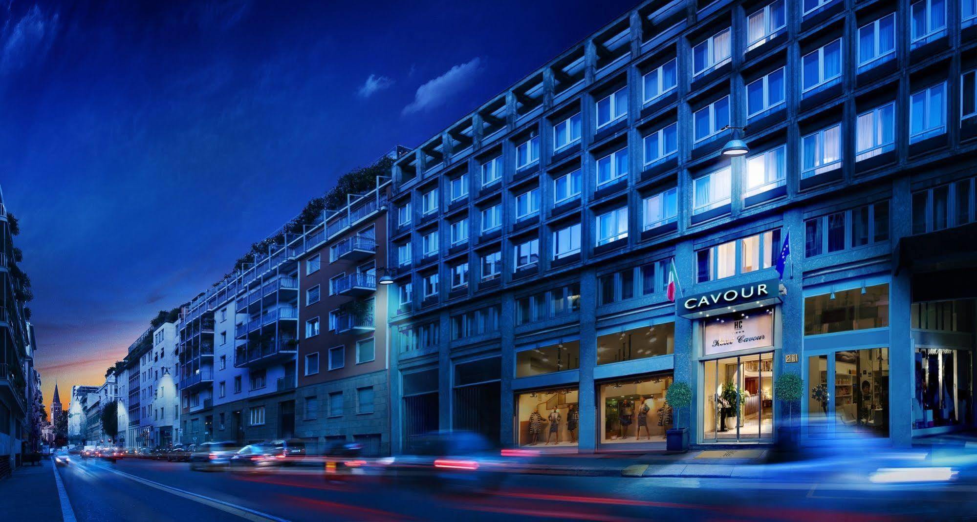 Cavour 4* Mailand