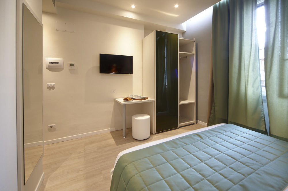 Bed & Breakfast Navigliotel 19 2*