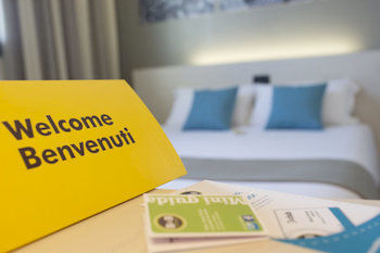 Cenisio Garibaldi Hotel Milano