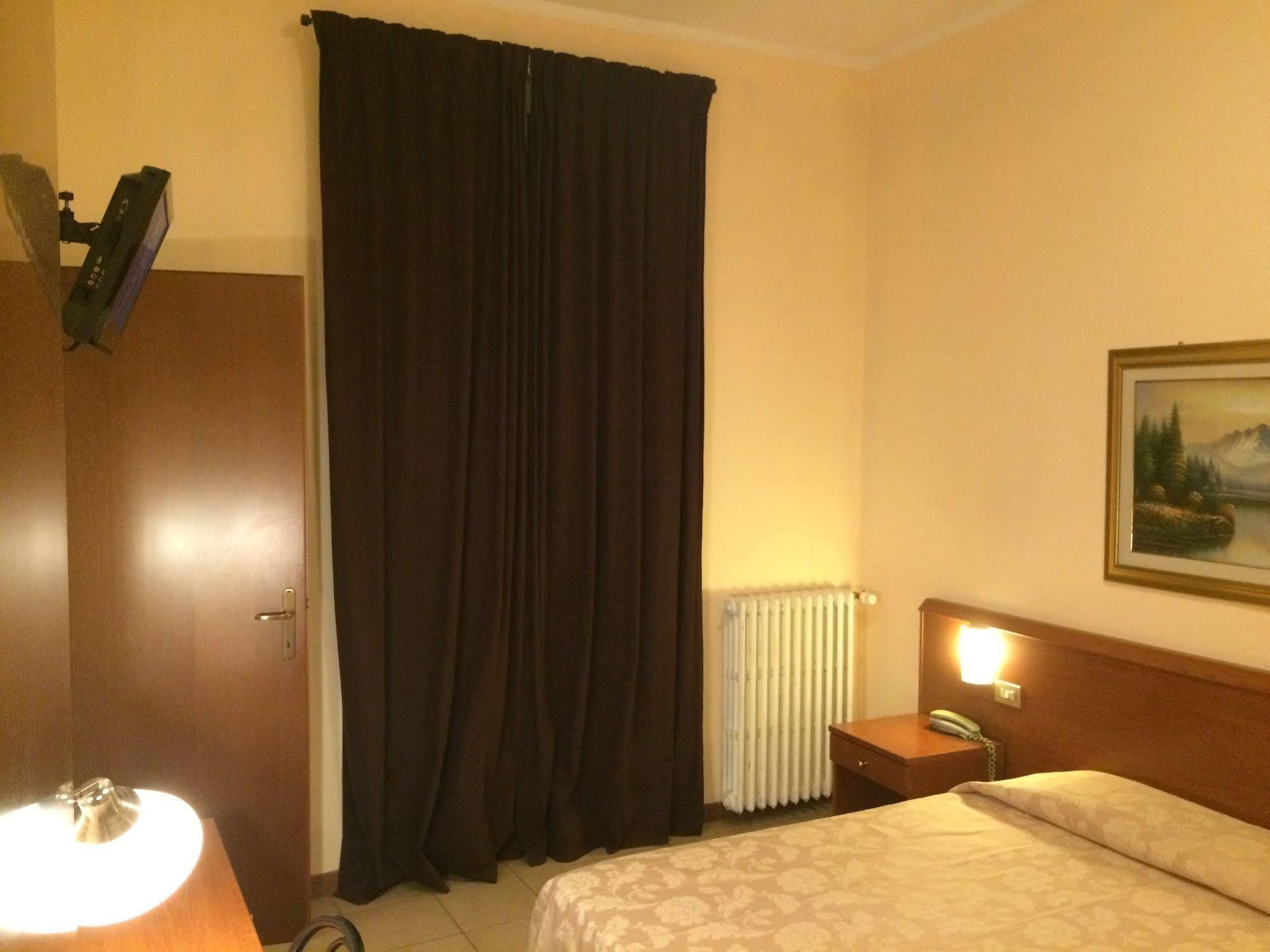 Paradiso 2* Milano