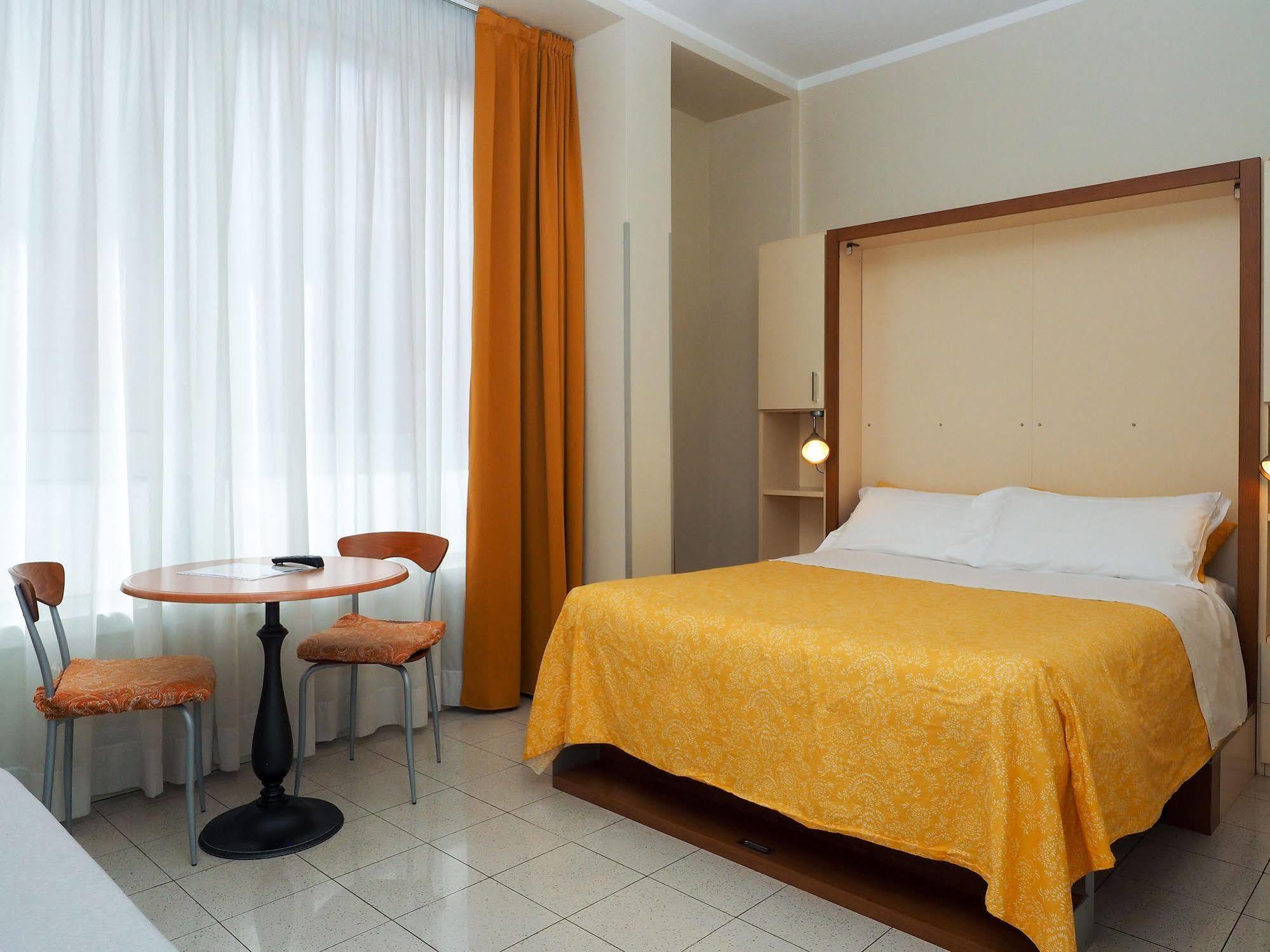 Aparthotel Navigli 4*