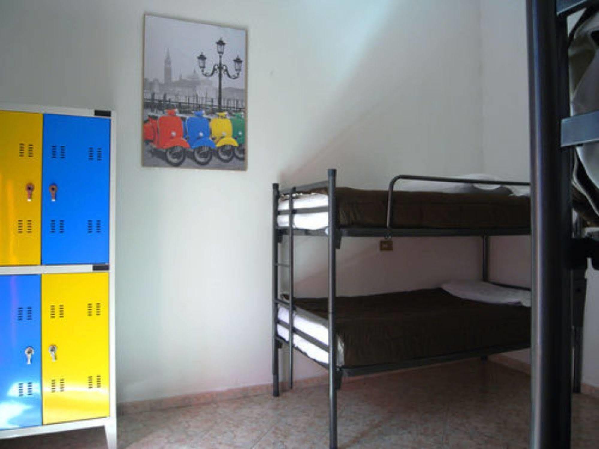 Hostel California Milan