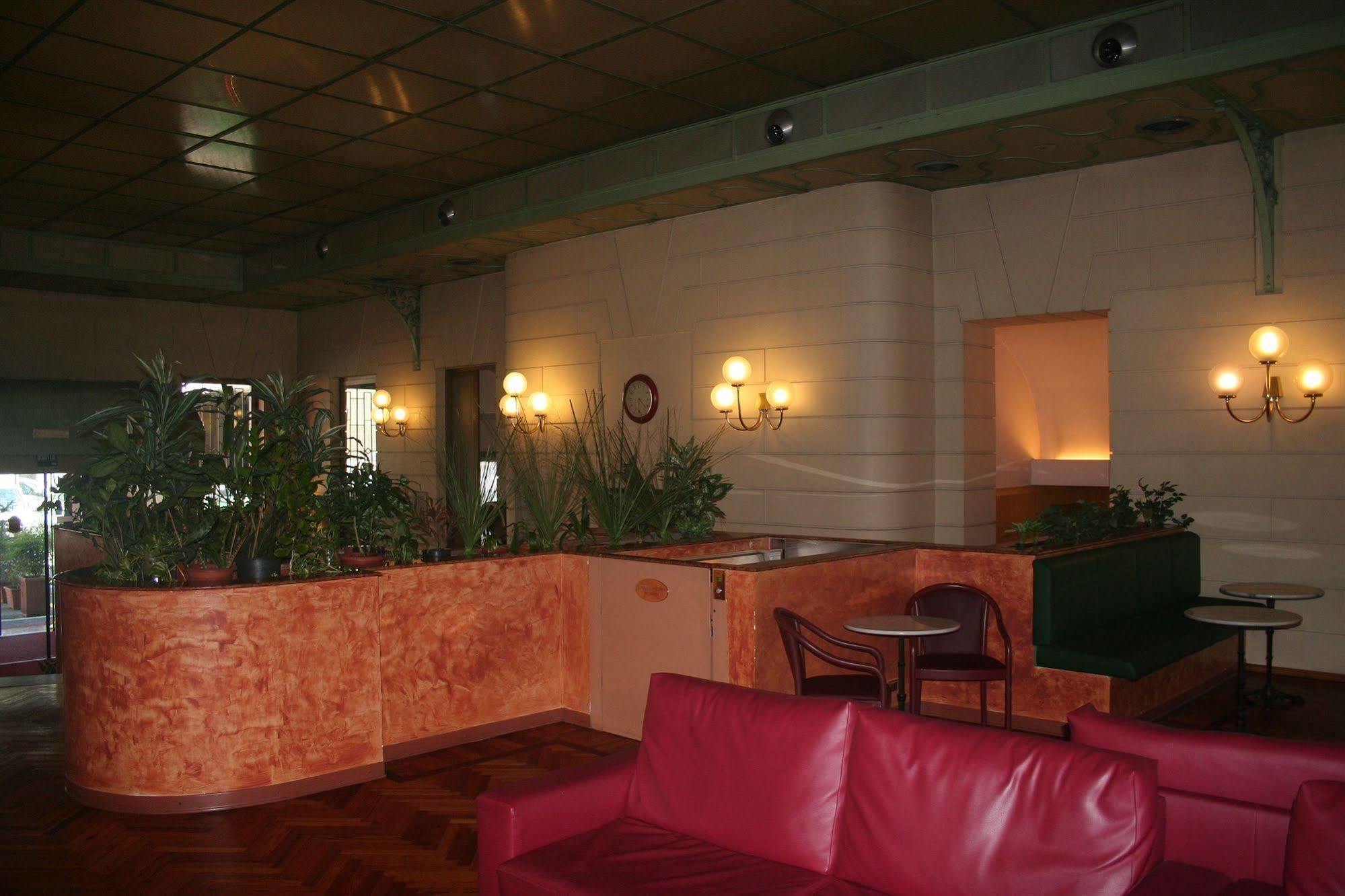 Hotel Albert Hotel
