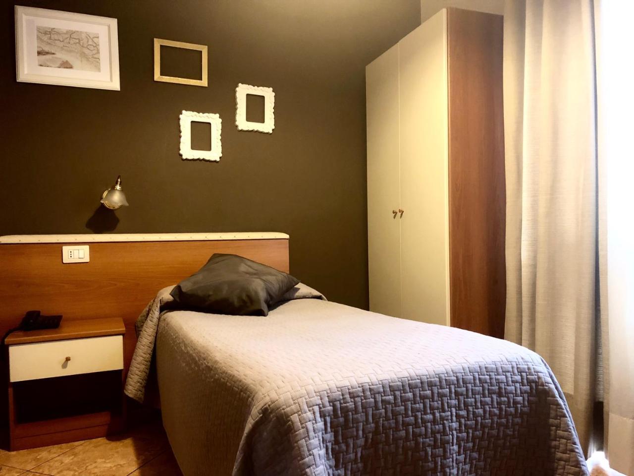 Hotel Ares