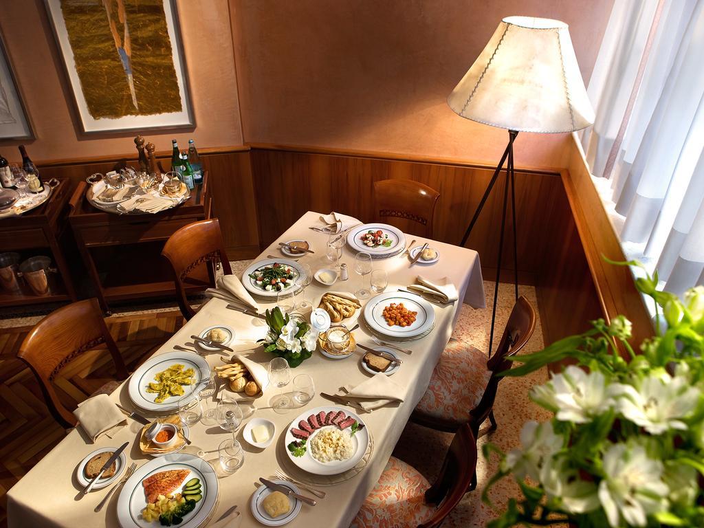 Hotel Cavour Mailand