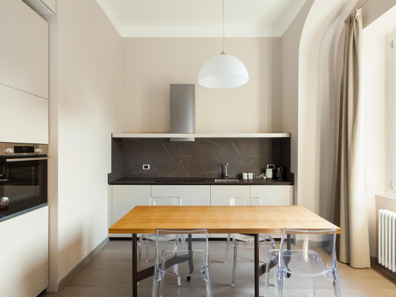 Easyhomes-duomo & Leilighet *