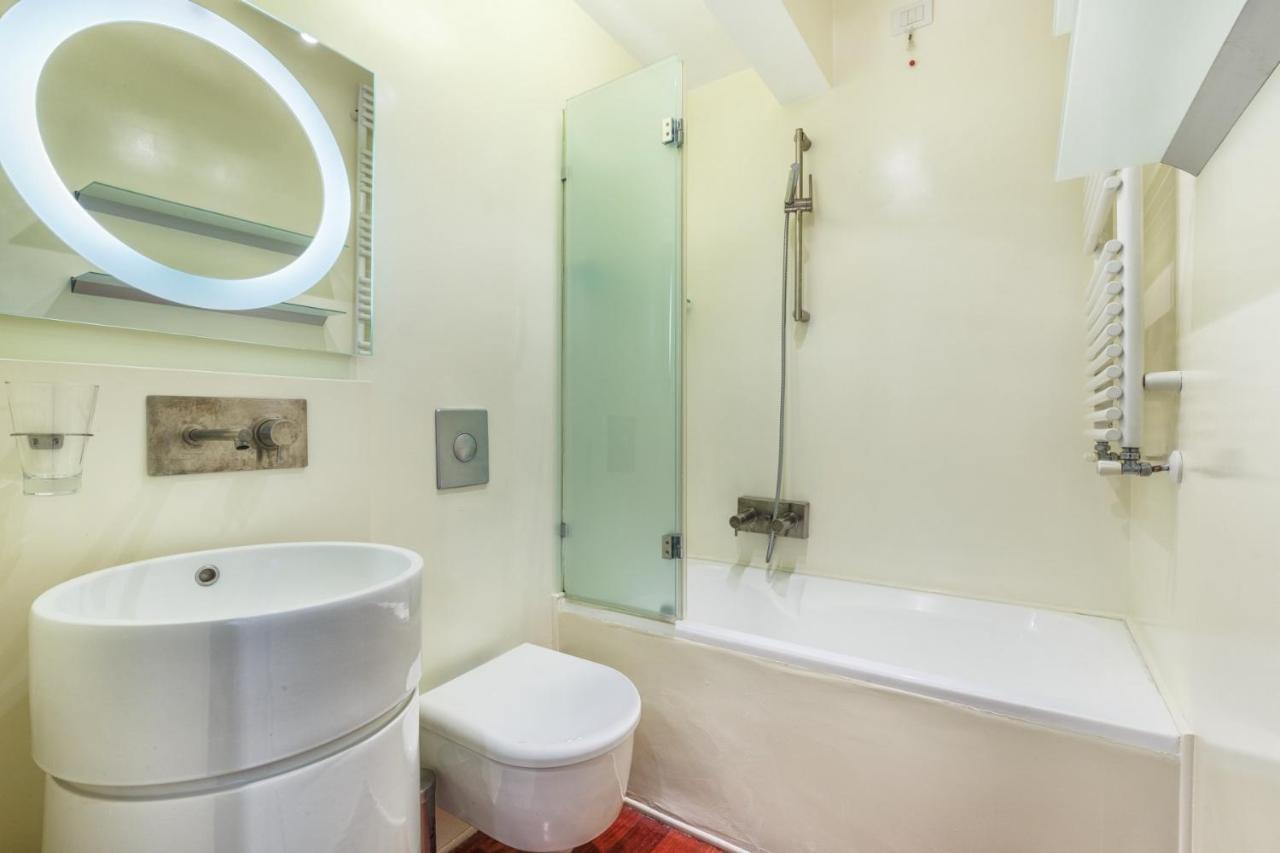 Bright And Cozy In Isola District - Marco Polo Apartment *