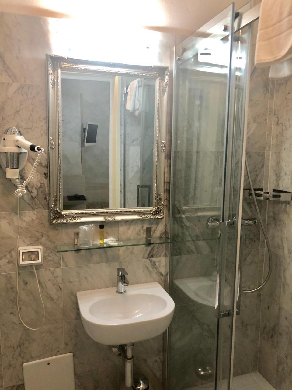 Bolzano Hotell 3*