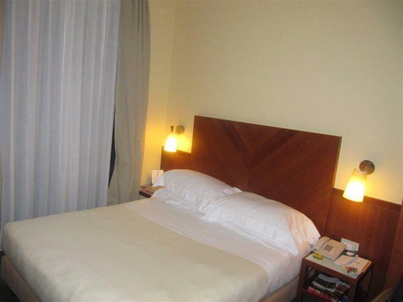 Unahotels Mediterraneo Hotel 4*