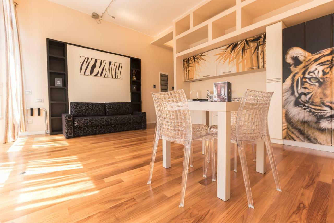 Leilighet Hemeras Boutique Homes - Design Near Duomo Cathedral