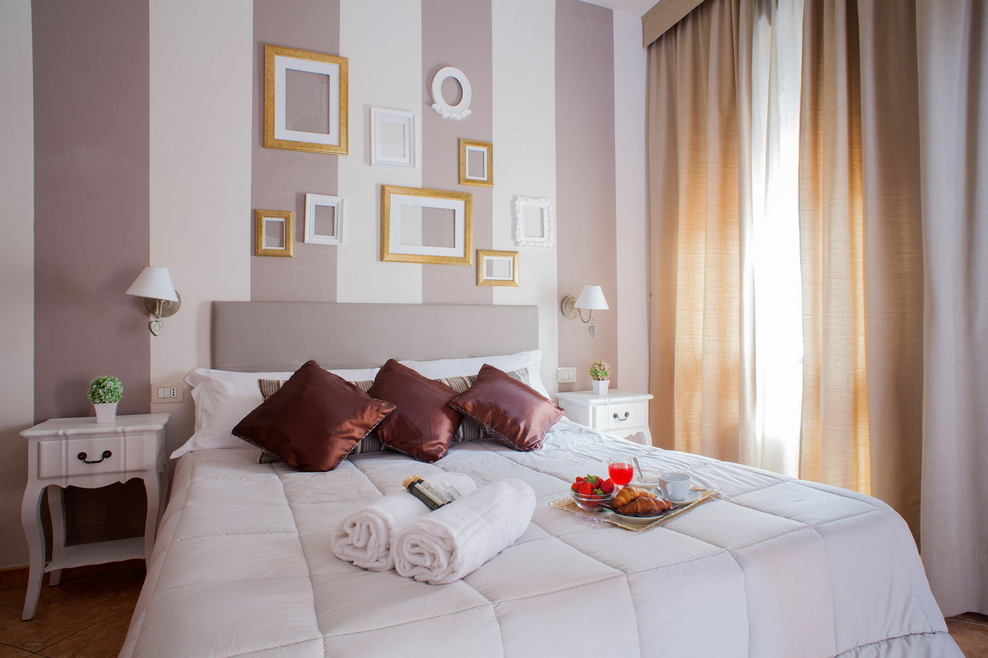 Ares Hotel 3*