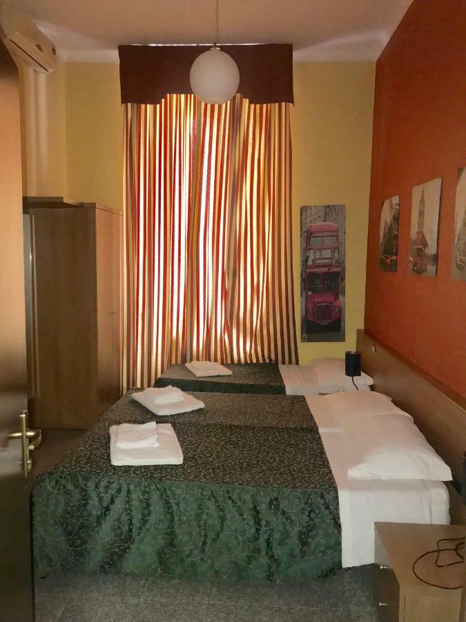 Hotell Edy *