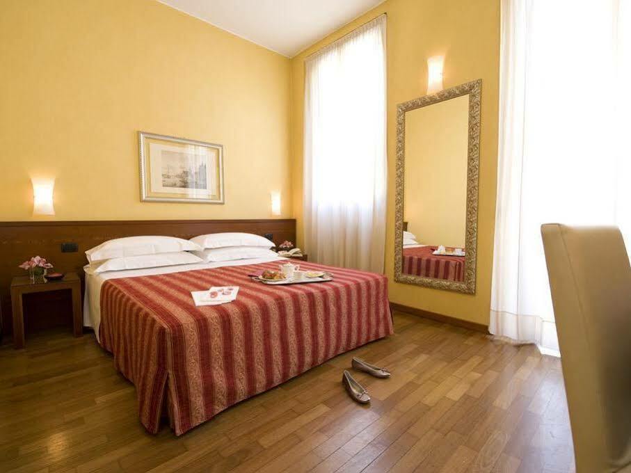 Fenice Hotel 3*