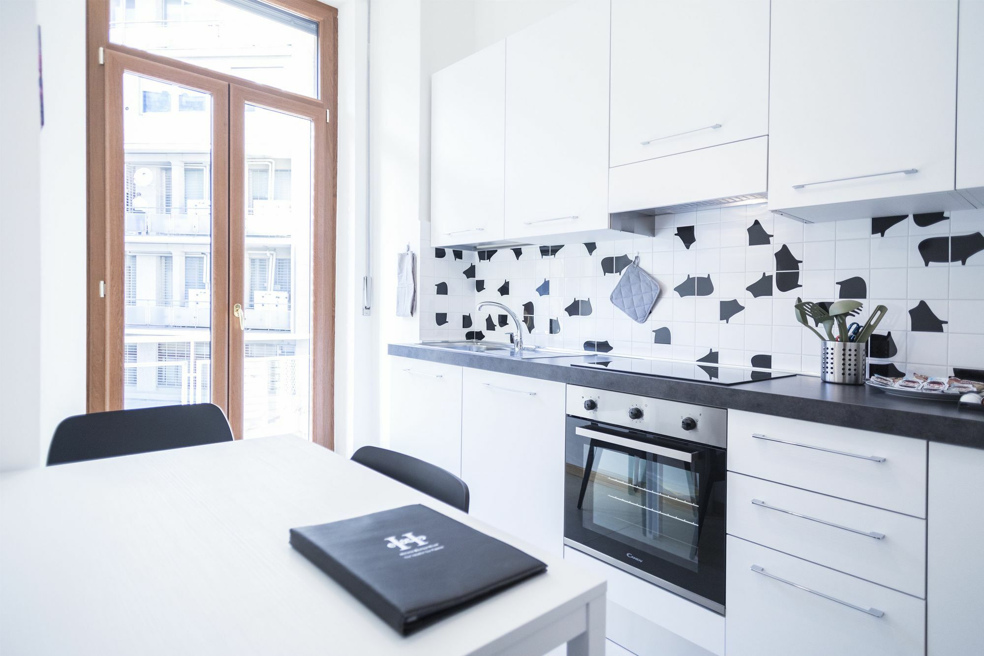 Hemeras Boutique Homes - Design Near Duomo Cathedral Leilighet Milano