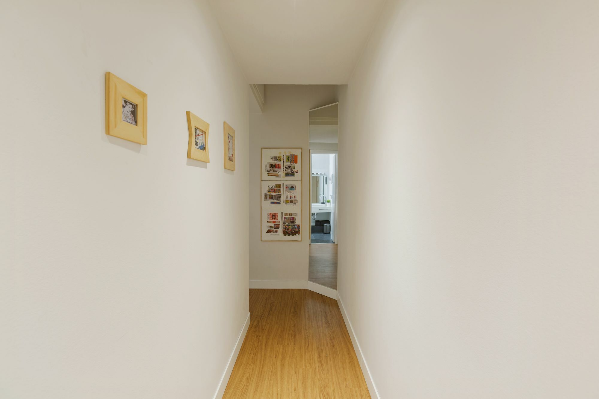Rentopolis De Amicis 28 Milano