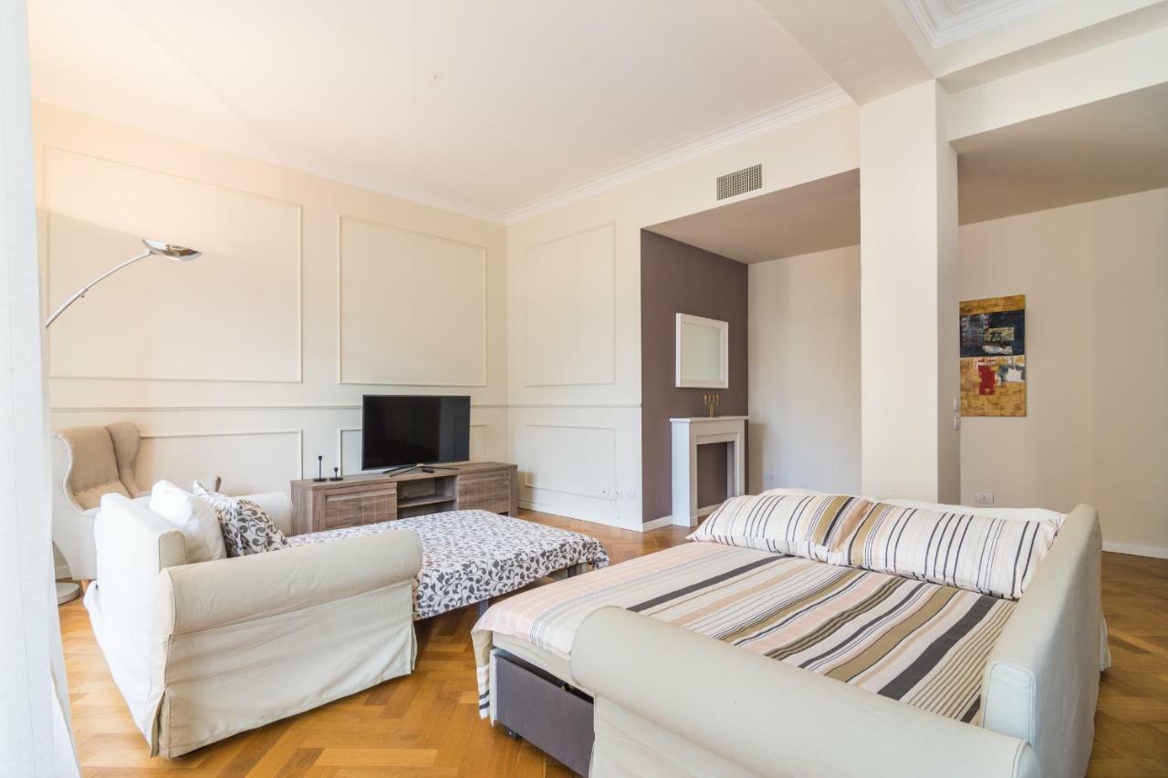 Hemeras Boutique Homes - Large Design Near Duomo Cathedral *