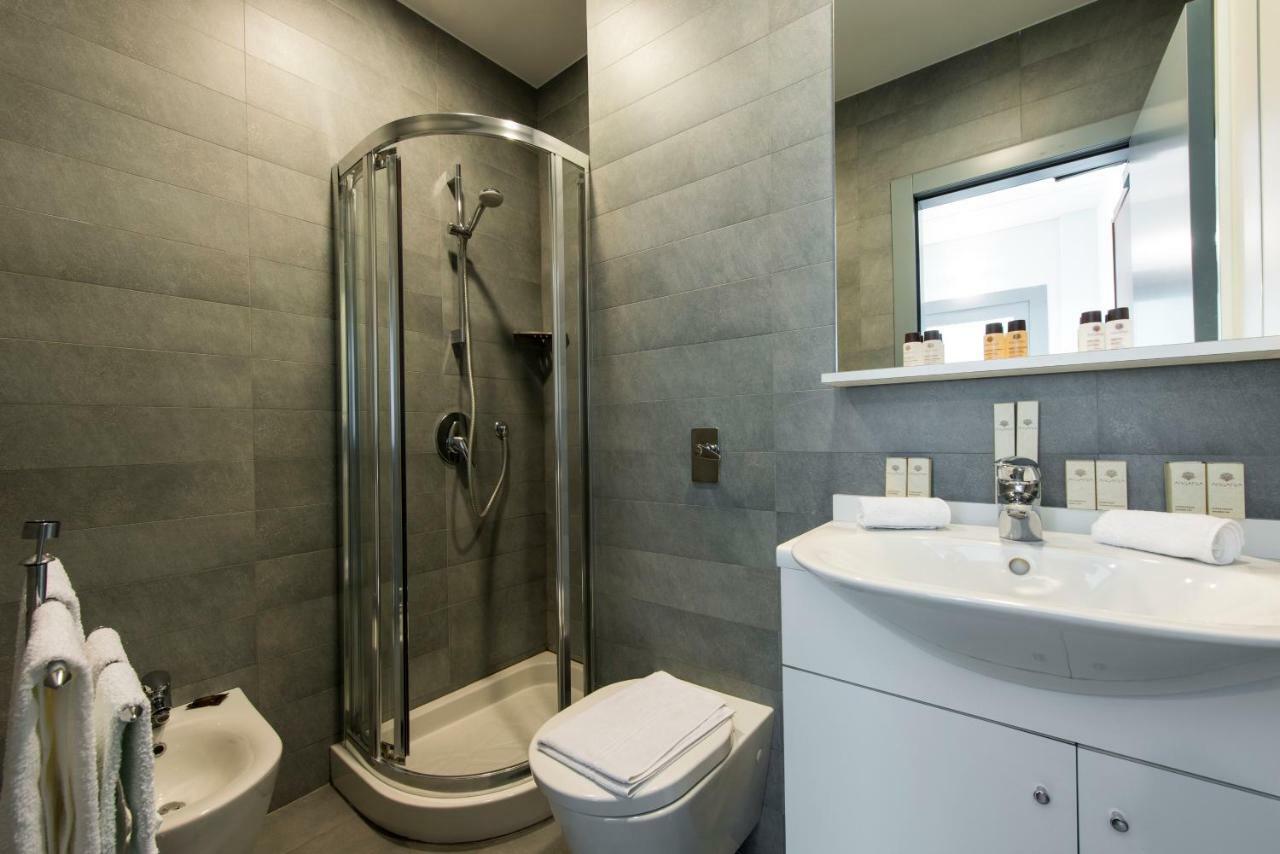 Bnbutler - Duomo - Galleria Unione * Milano