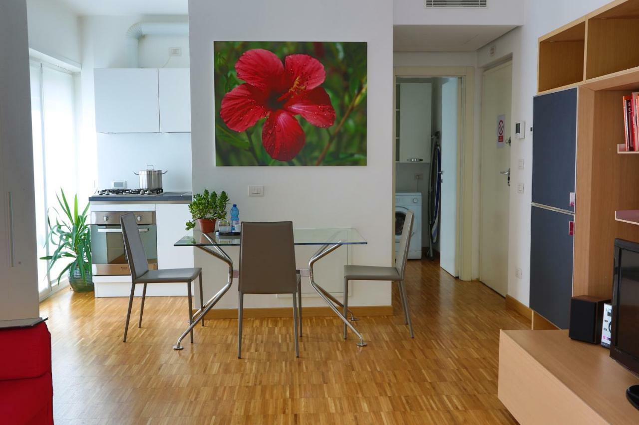 Vela Suites Centro Con Garage Milan