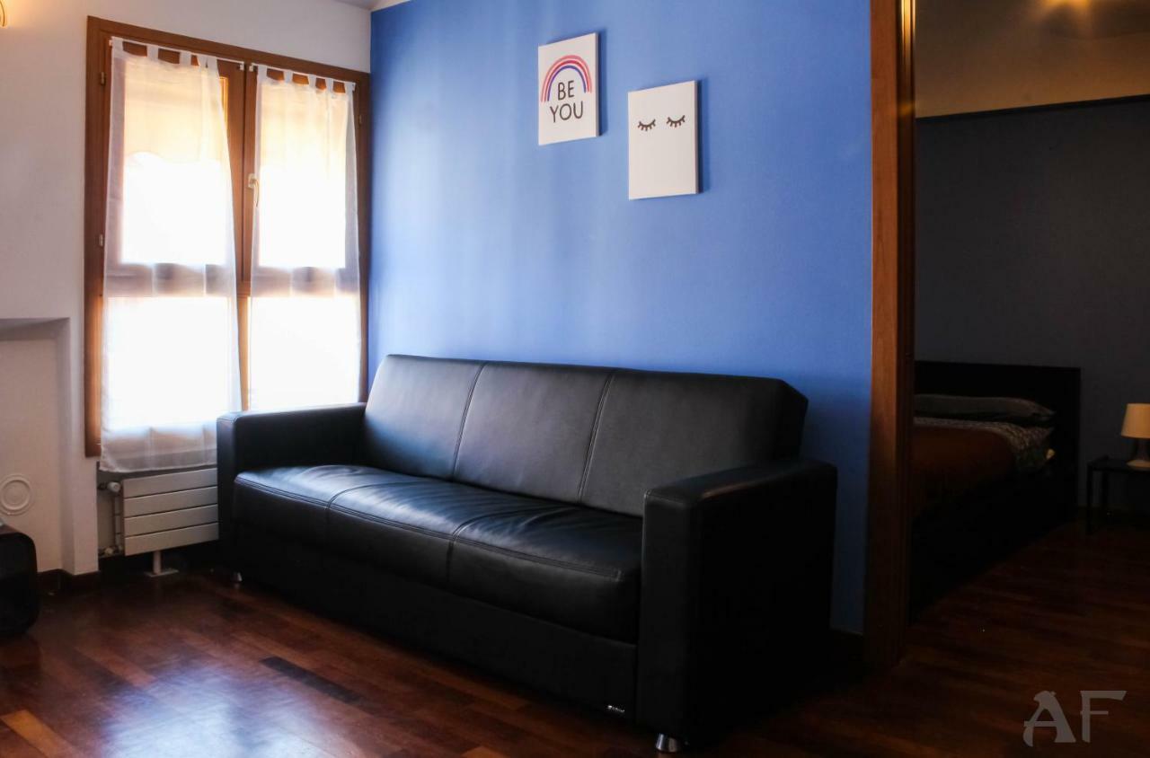 Corso San Gottardo - Darsena Flat Leilighet