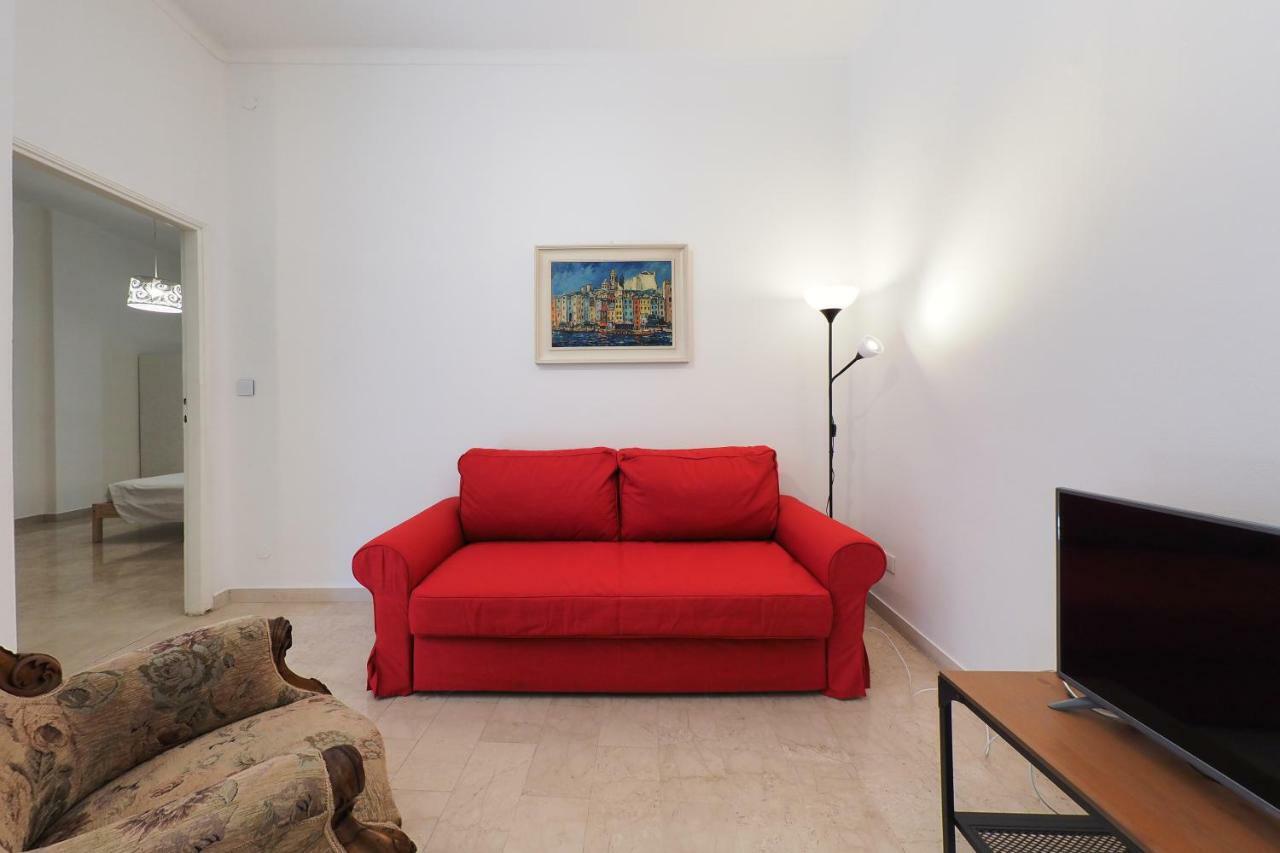 Gioia Flat Apartment