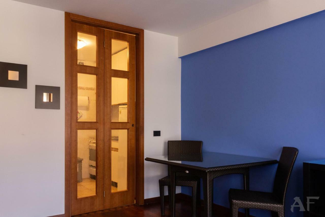 Corso San Gottardo - Darsena Flat Leilighet Milano