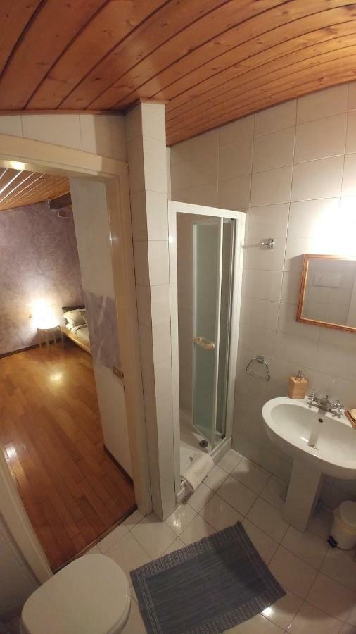 Privatunterkunft Casa Glicine *