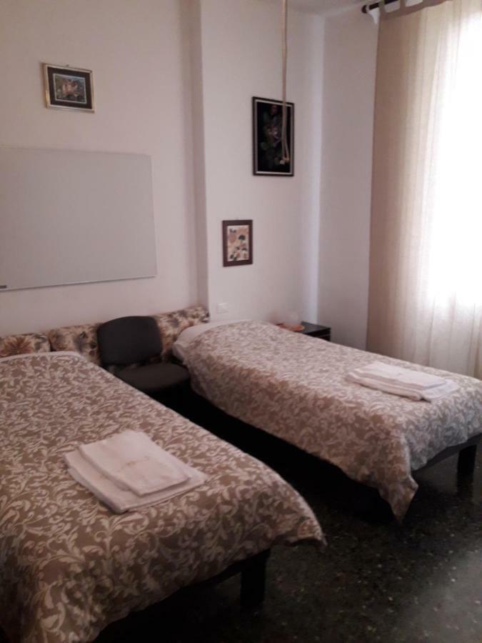 Isola Bi Bed & Breakfast *