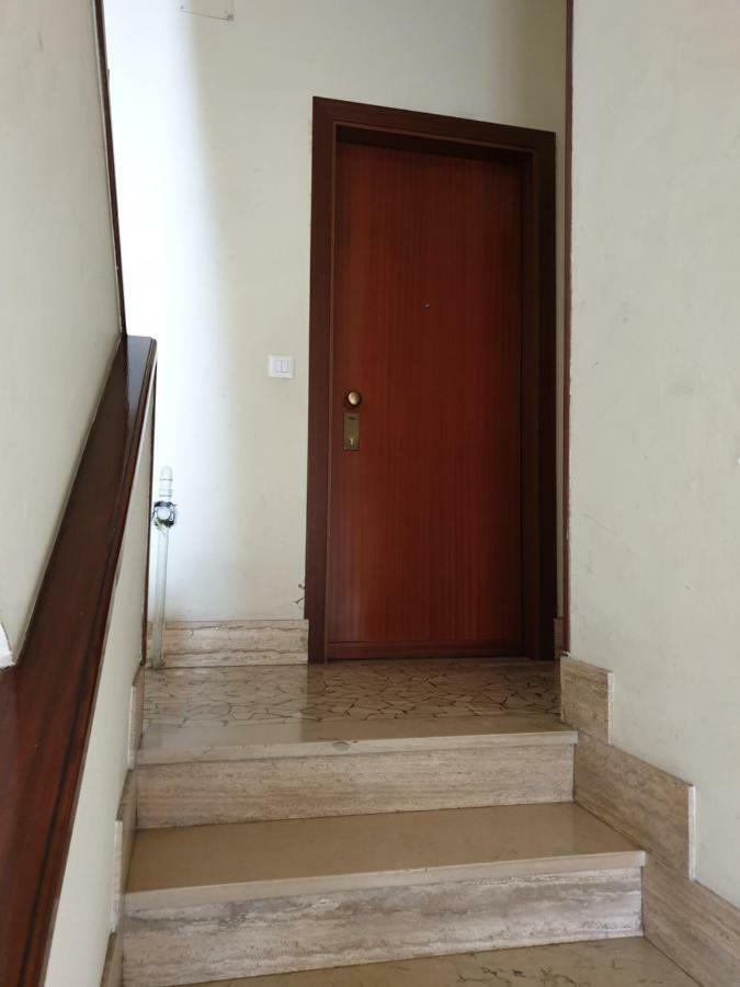 Kibilu - Via Console Marcello * Milano