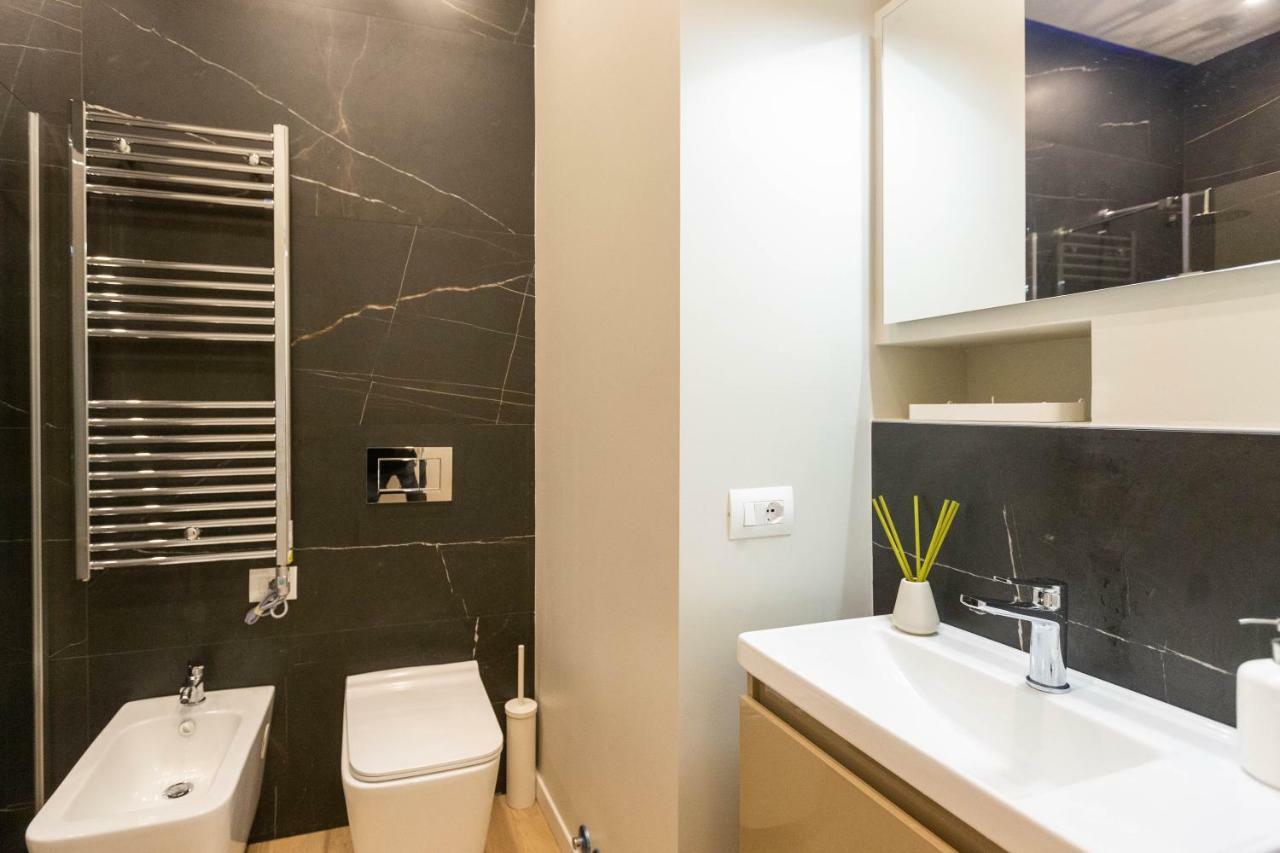 Apartment Bocconi 1