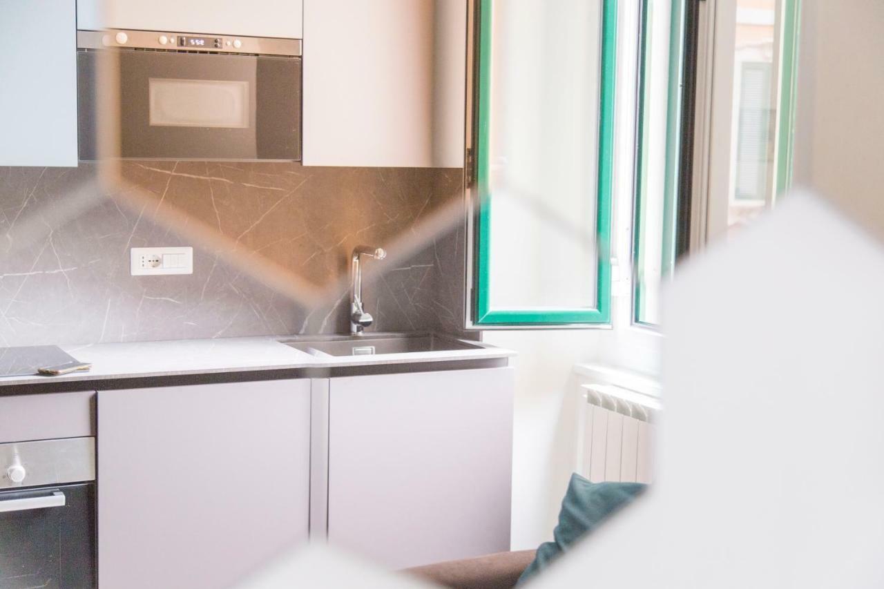 Brand New In Porta Romana Apartment *