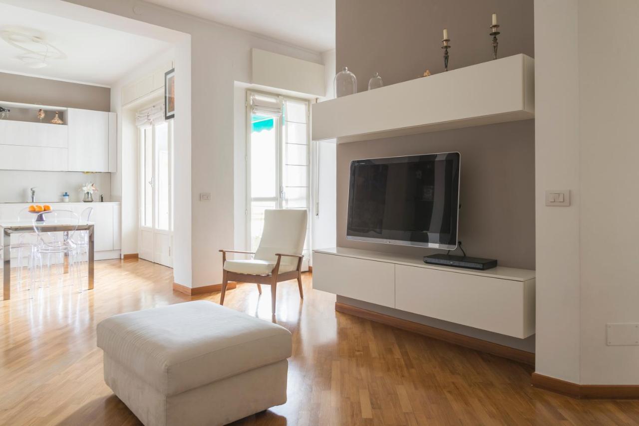 Cosmopolitan Apartment *