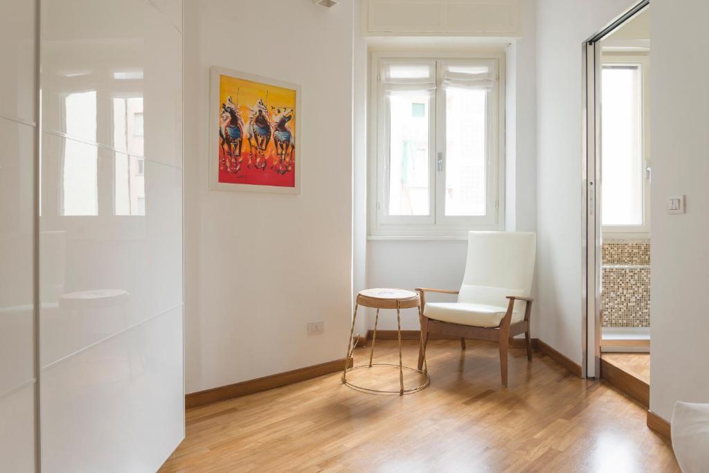 Cosmopolitan Apartment Milan