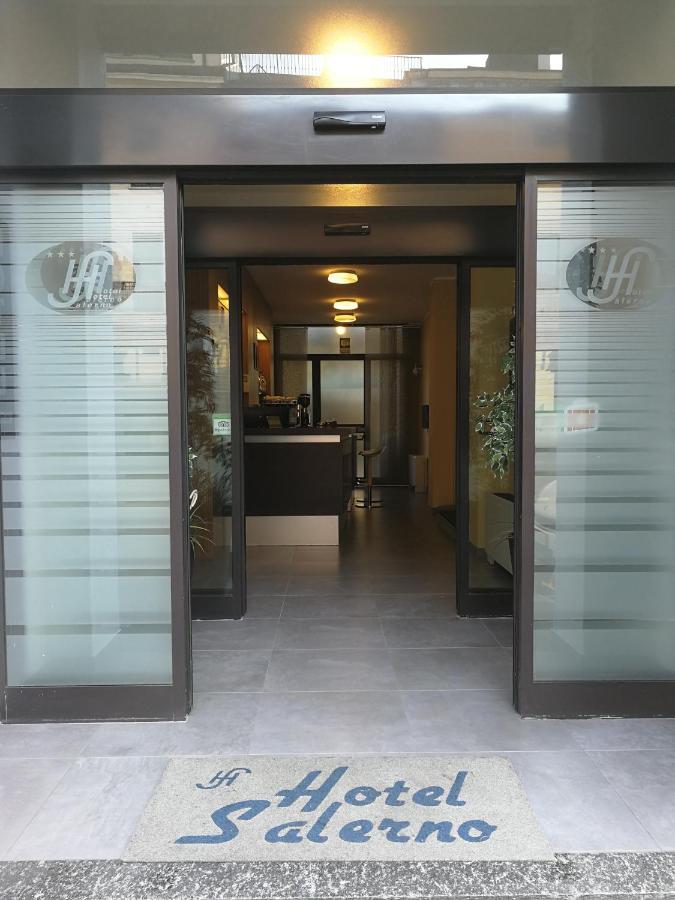 Salerno Hotell 3*