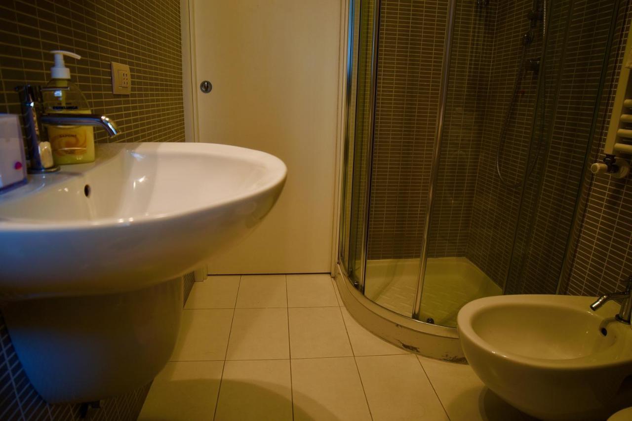Lejlighed Splendido Trilocale Zona Isola Milano