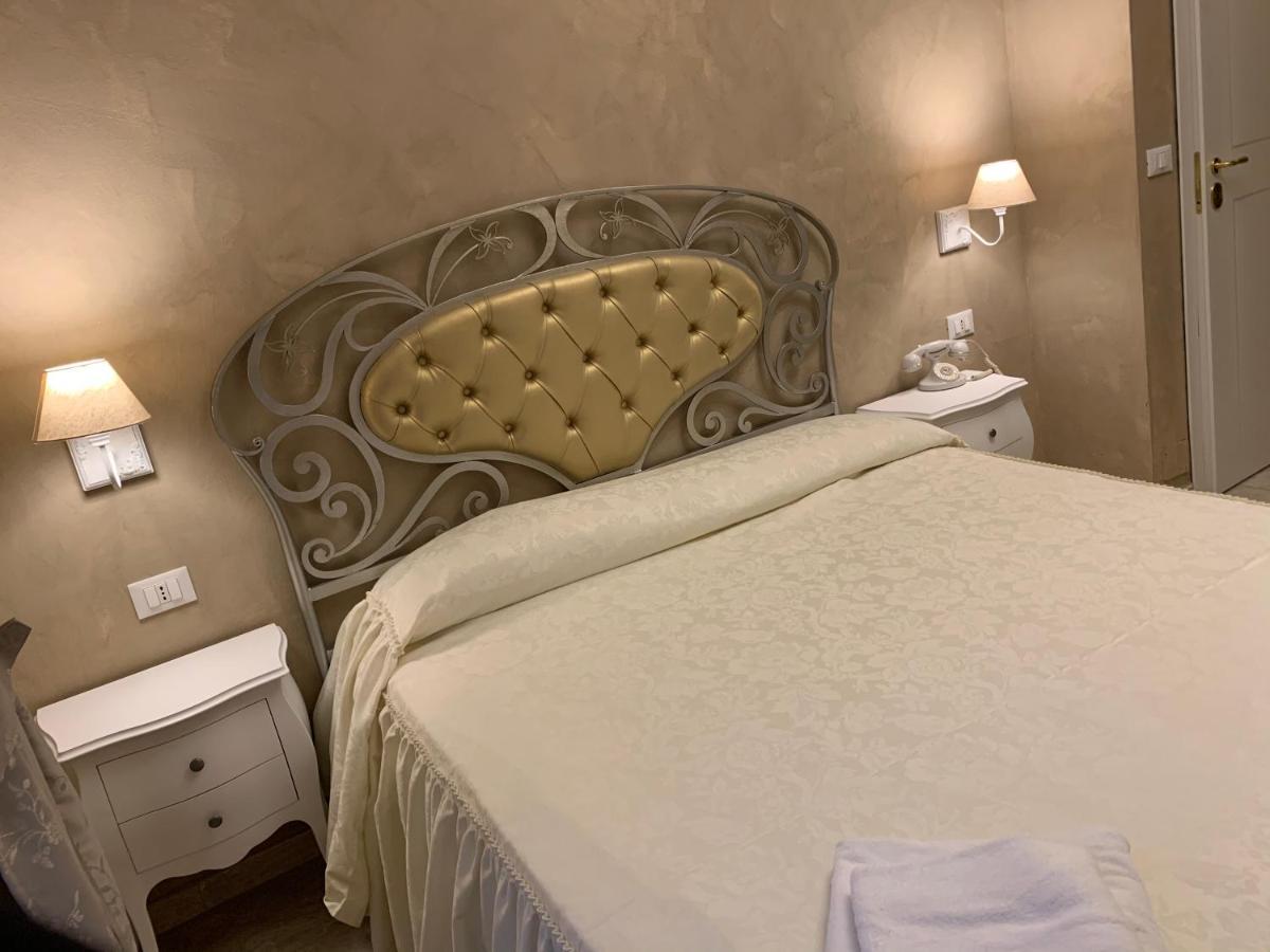 Boutique Calais Hotel