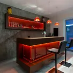 Vivilo With Private Pool-Foresteria