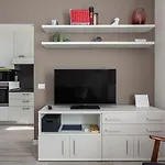 Amazing 2 Bedrooms Apt - Yellow Line