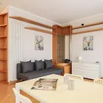 Italianway - Dei Tulipani 4